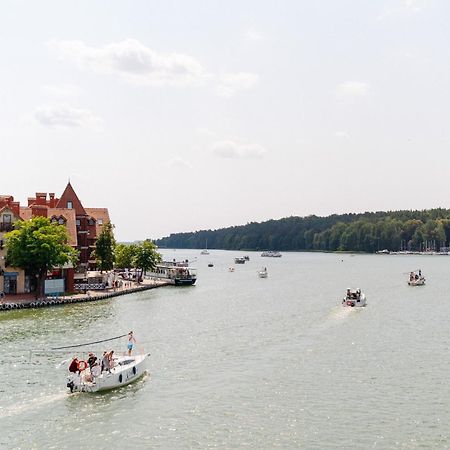 Lake Club Apartments - Loftaffair Mikołajki Buitenkant foto